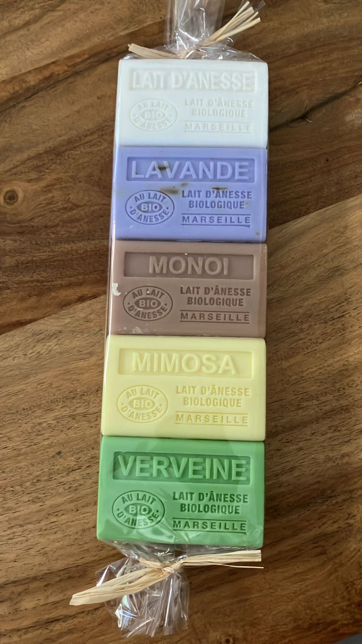 Assortiment 5 savons au lait d'ânesse bio